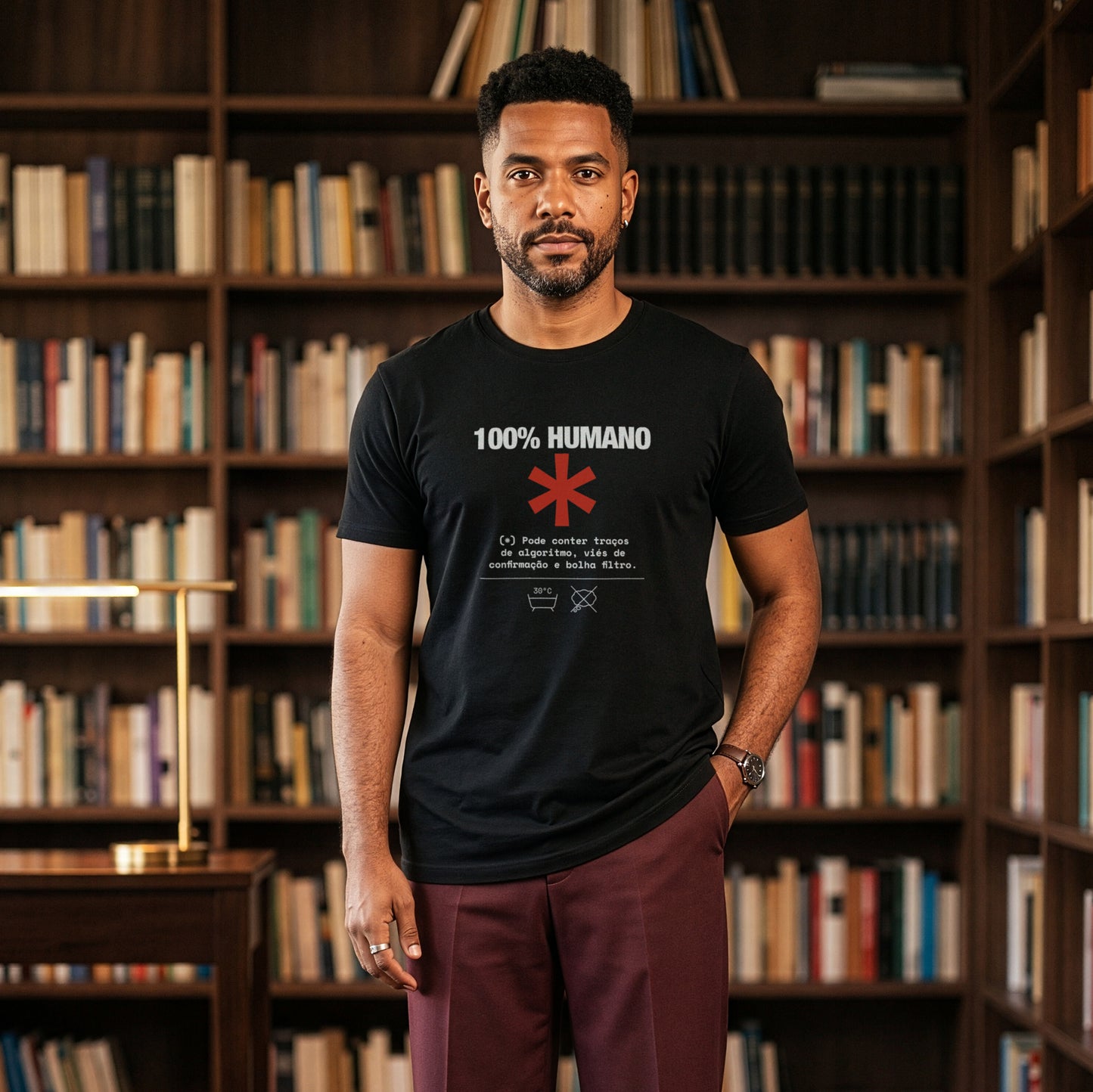 Camiseta Preta Unissex - Decomposition Label