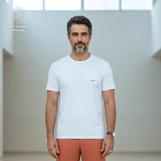 Camiseta Branca PIMA Unissex - Anonymous Manifest